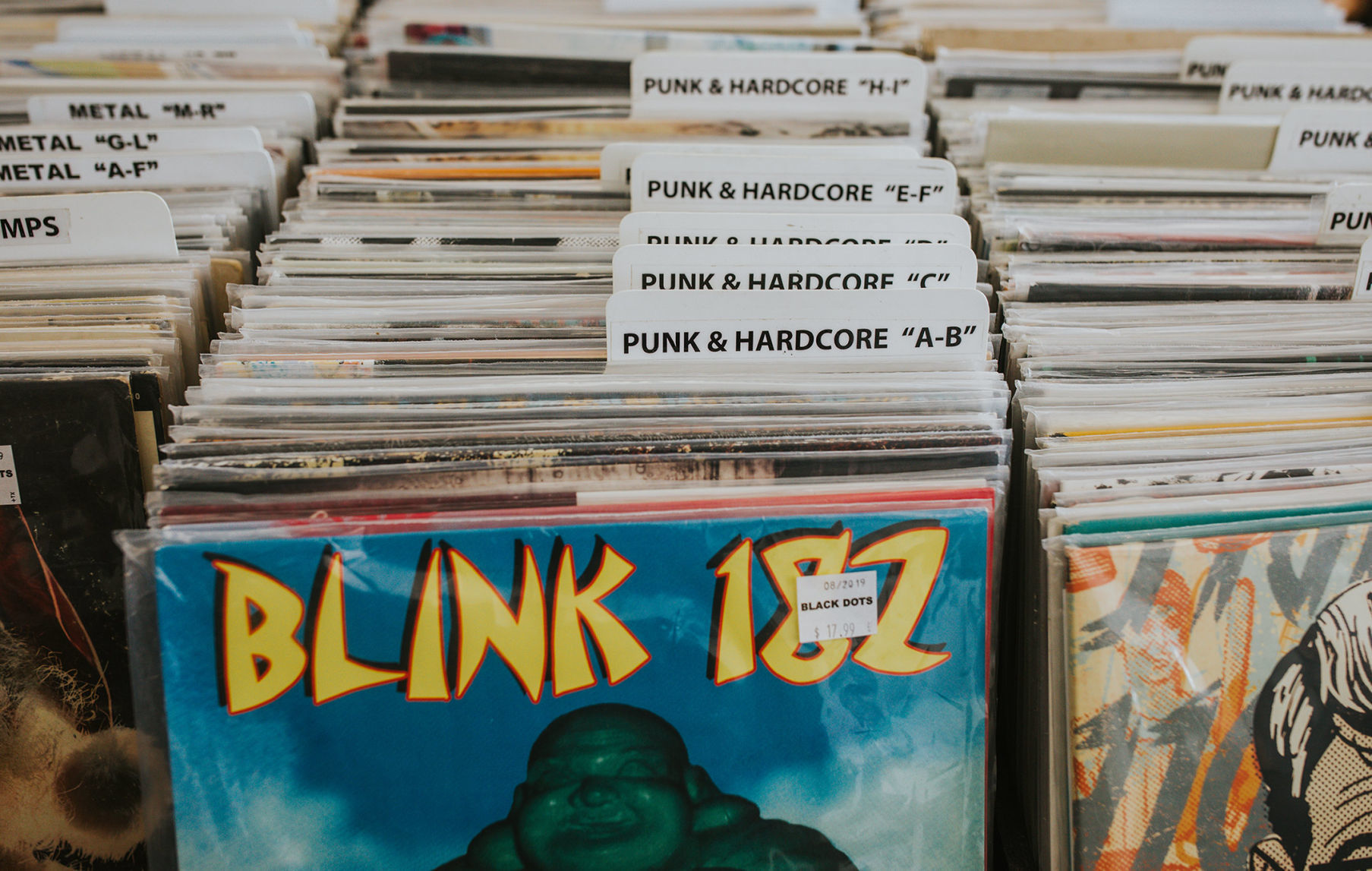 Buffalo-Magazine-Black-Dots-Blink-192-Album-Katie-Addo